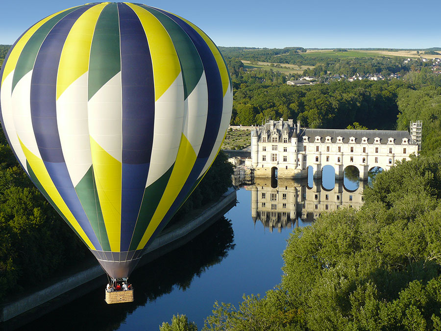 tour mongolfiere chateau loire